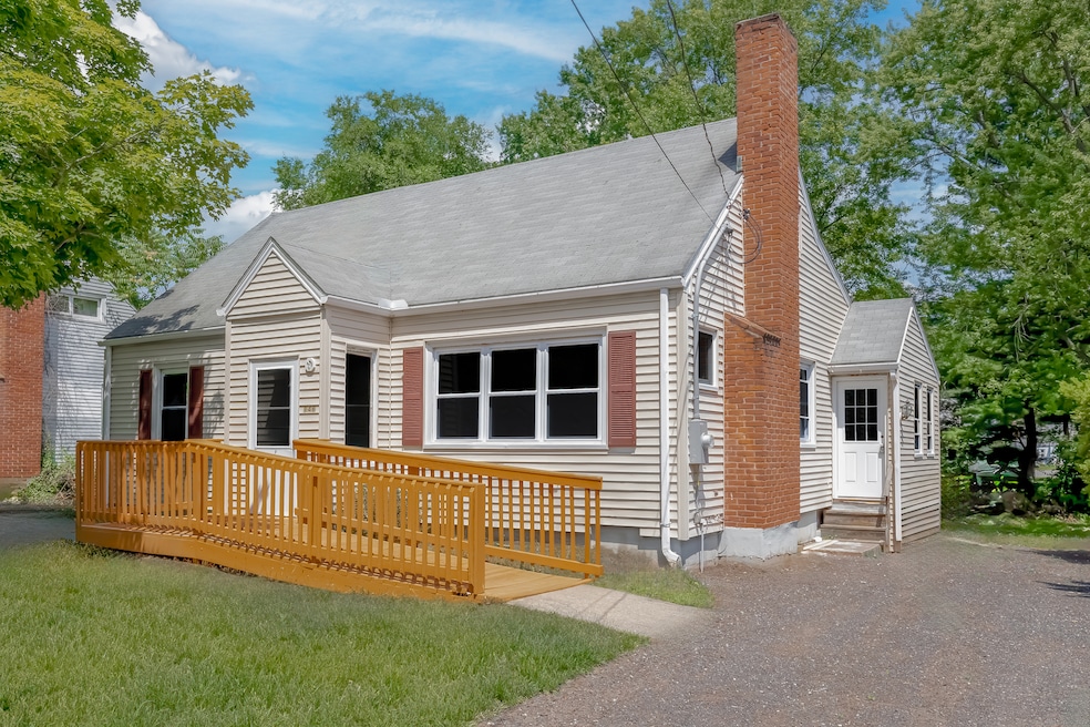 146 Federal St, West Hartford, CT 06110 - photo 1