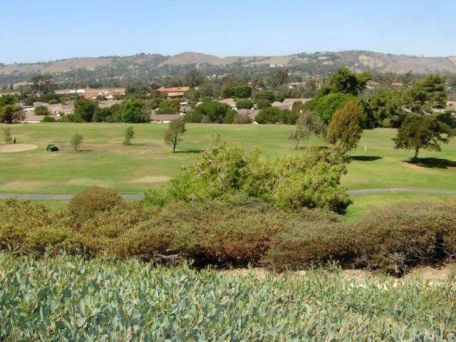 Amazing Golf Course Views From The Back Yard!