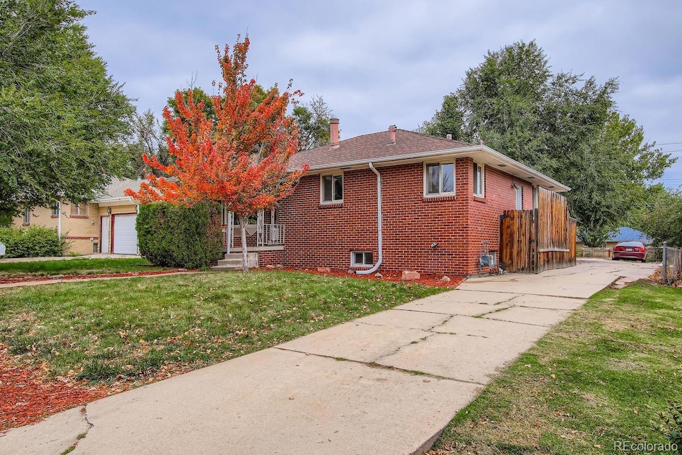 6150 Carr St, Arvada, CO 80004 - photo 1