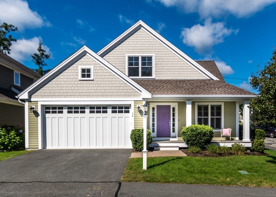 900 Greendale Ave unit 14, Needham, MA 02492 - photo 1