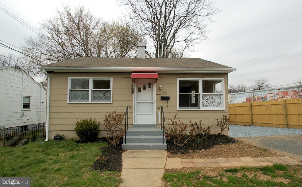 20 Chestnut St, Gaithersburg, MD 20877 - photo 1