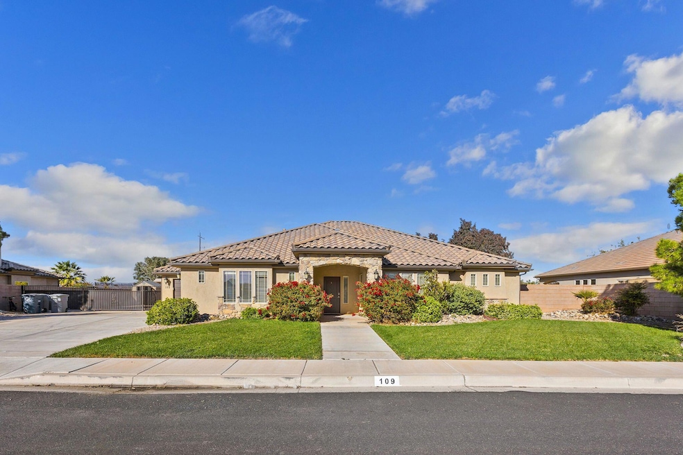 109 E Stonehedge Dr, Washington, UT 84780 - photo 1