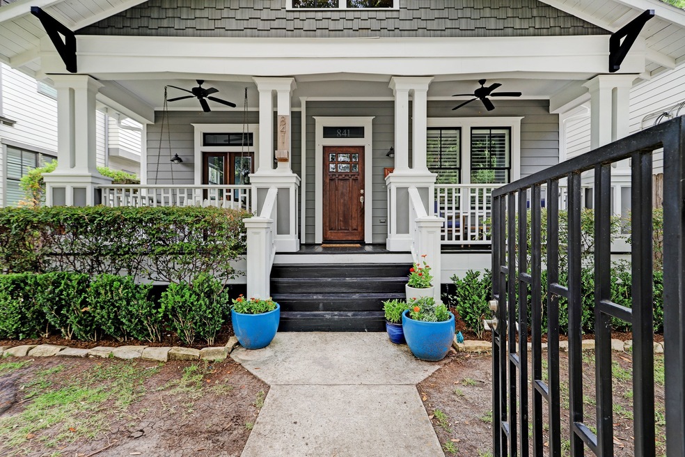 841 Oxford St, Houston, TX 77007 - photo 1