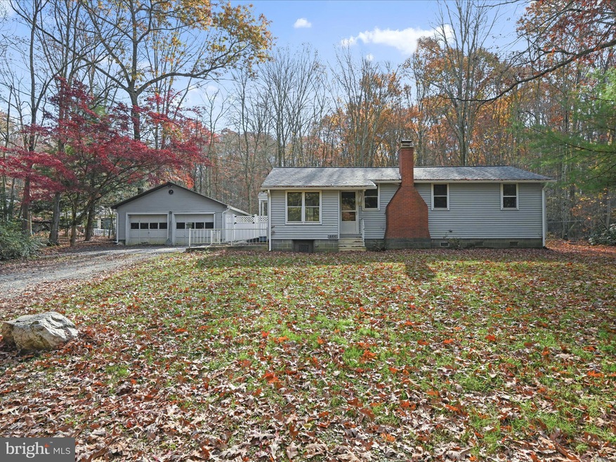 444 Hughes St, New Ringgold, PA 17960 - photo 1