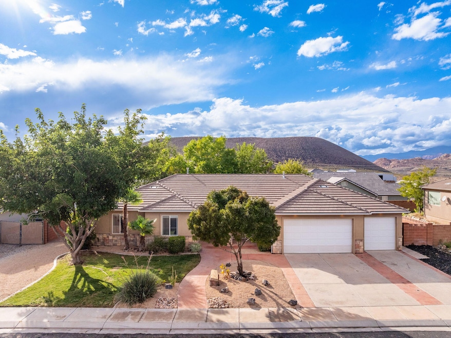 1091 N 100 W, Hurricane, UT 84737 - photo 1