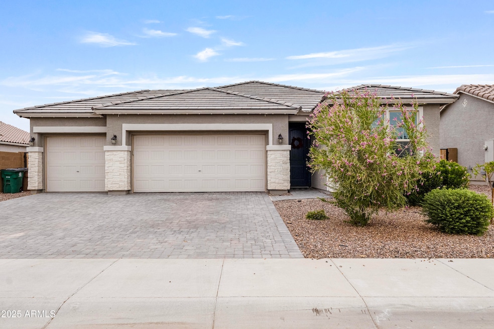 18028 W Hilton Ave, Goodyear, AZ 85338 - photo 1