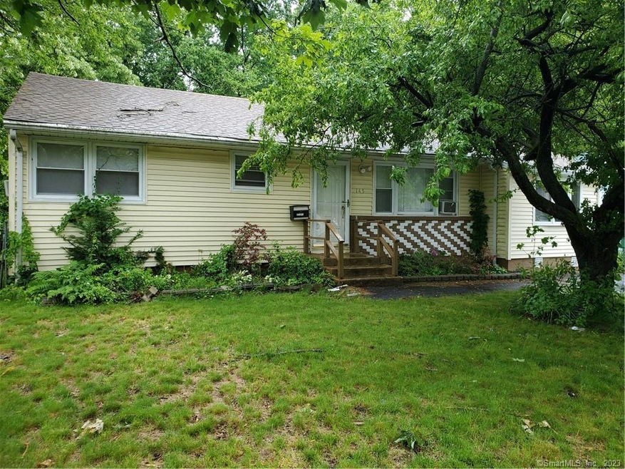 145 E Harold St, Bloomfield, CT 06002 - photo 1