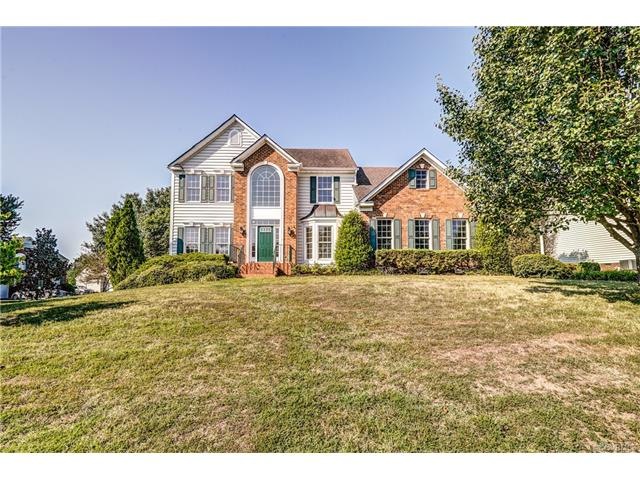 Move-In Ready! Beautiful Transitional Home in Soug