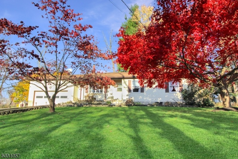 4 Gapview Ave, Blairstown, NJ 07825 - photo 1