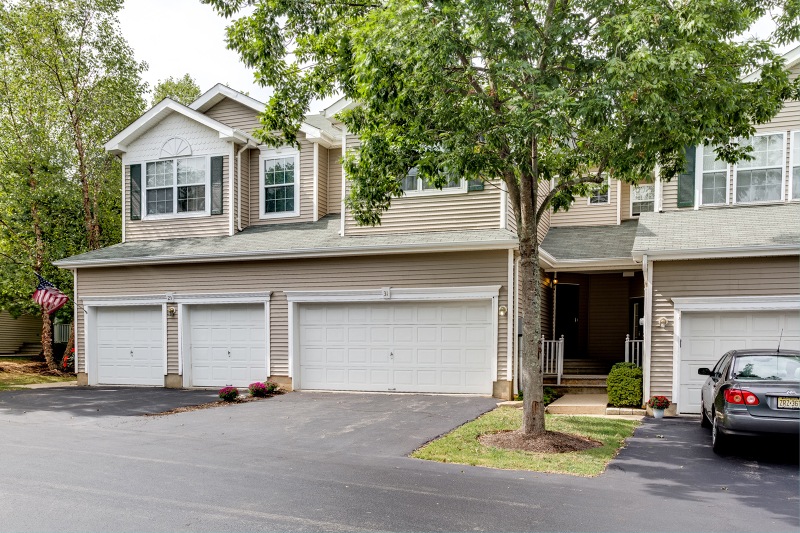 31 Alexandra Way unit 31, Clinton, NJ 08809 - photo 1