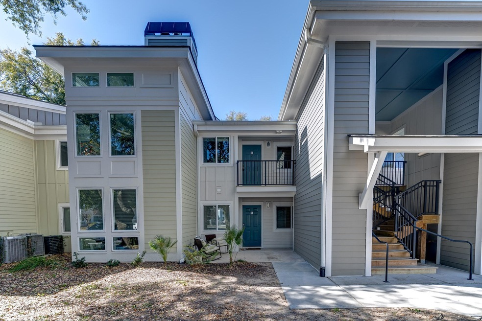 1-272 Alexandra Dr #7-1