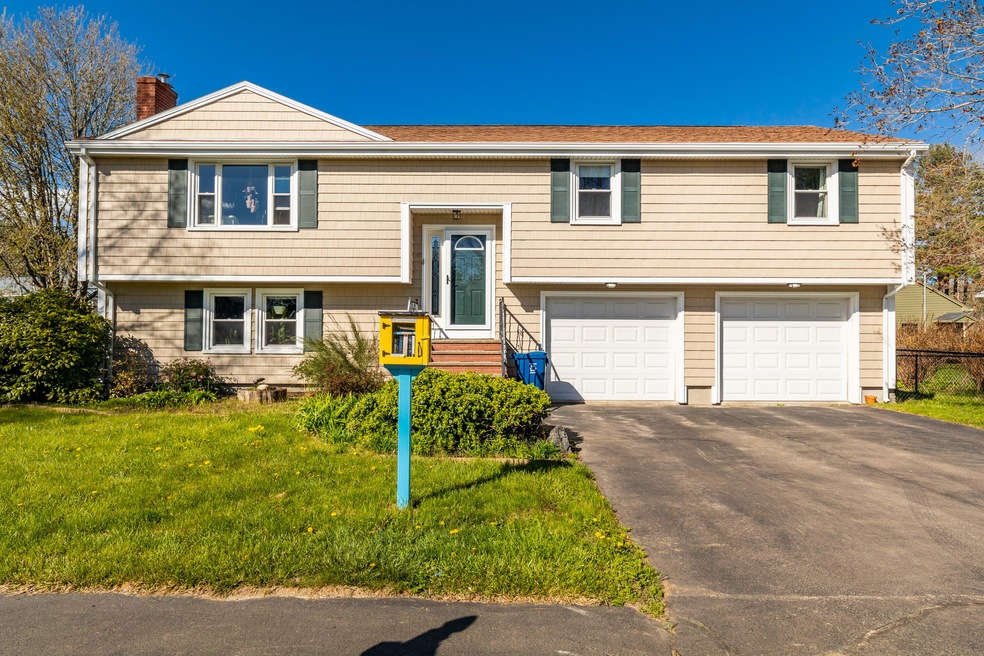 17 Wingate Dr, Portland, ME 04102 - photo 1