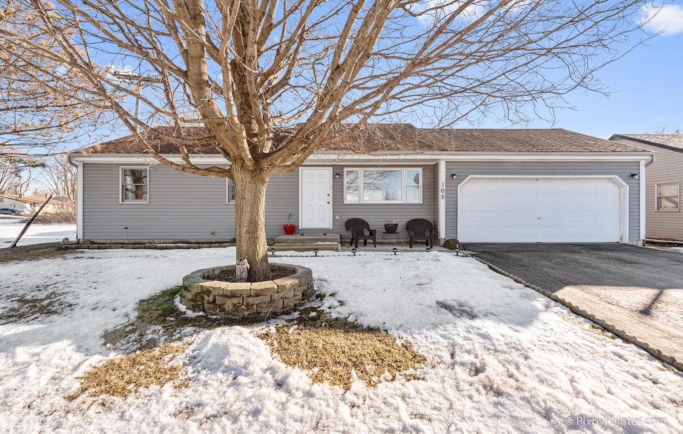 105 Bolz Rd, Carpentersville, IL 60110 - photo 1