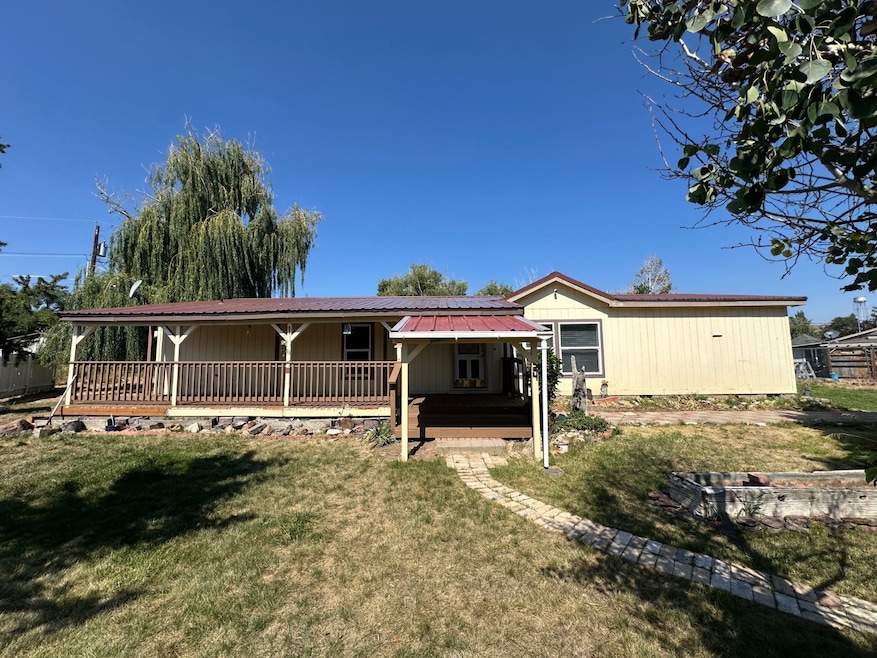 240 S Saginaw Ave, Hines, OR 97738 - photo 1