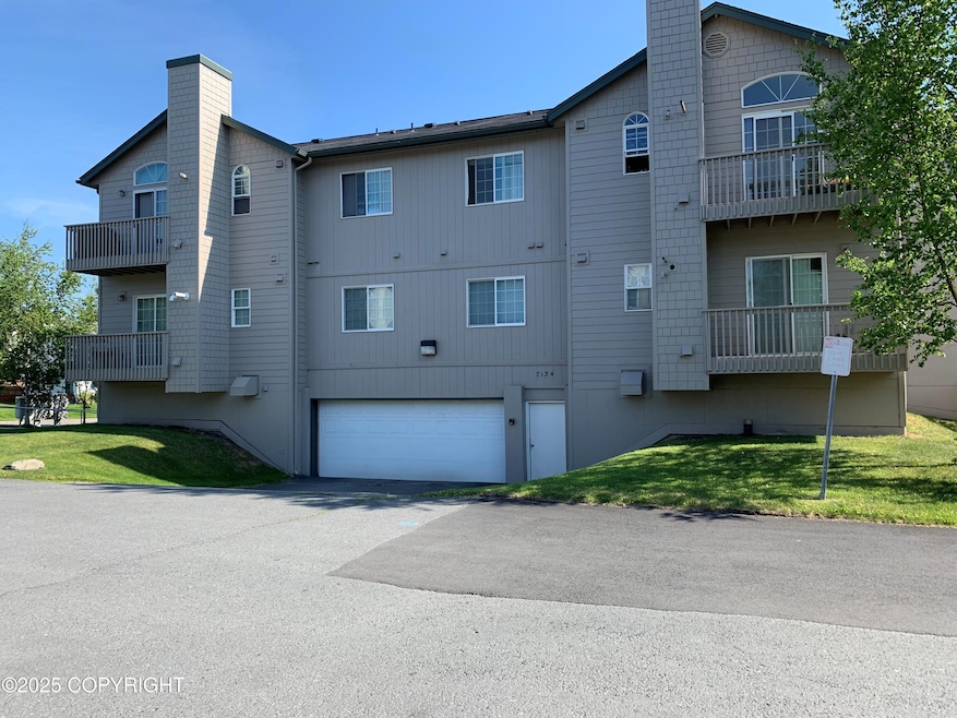 7134 Ambler Ln unit 27, Anchorage, AK 99504 - photo 1