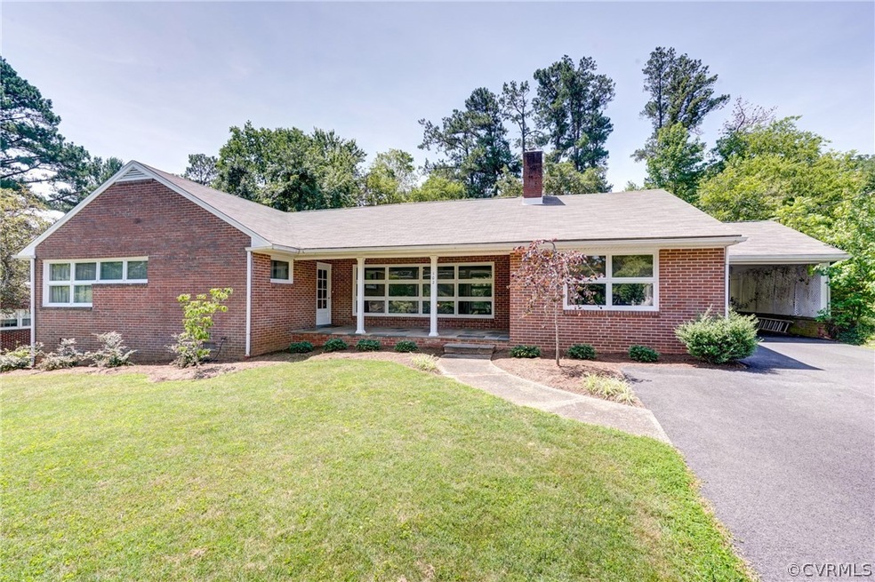 102 Loving St, Louisa, VA 23093 - photo 1