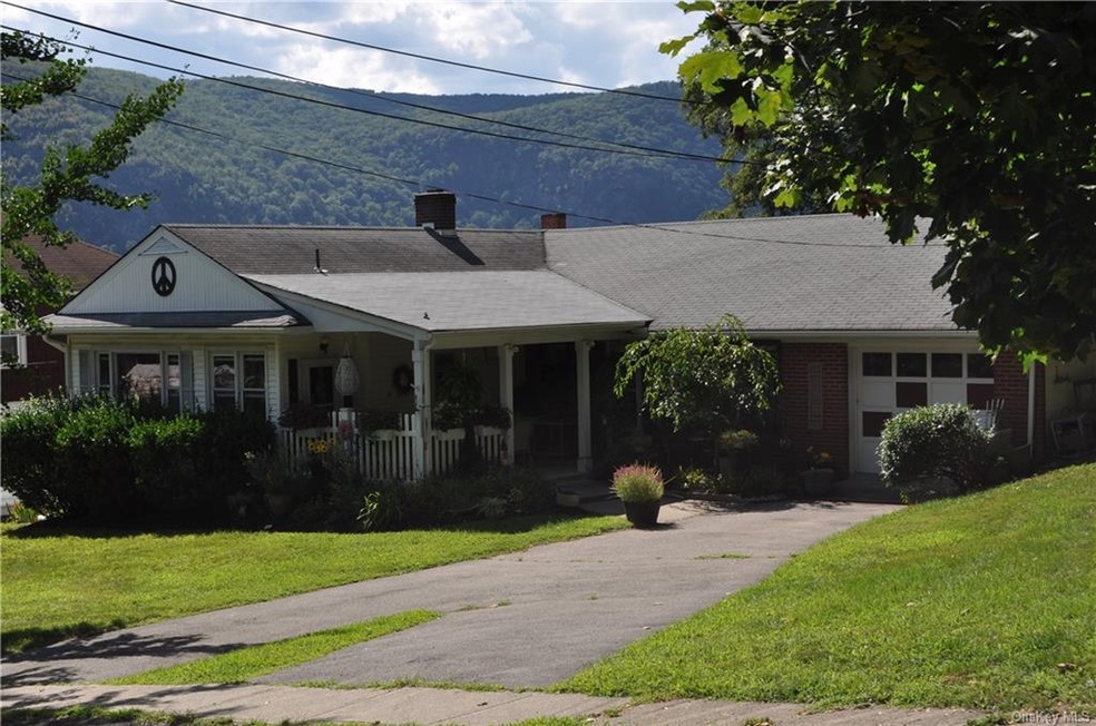 16 Paulding Ave, Cold Spring, NY 10516 - photo 1