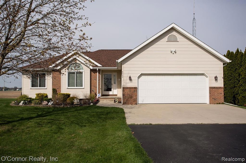 Sold $300,000 • Co-Listing Agent