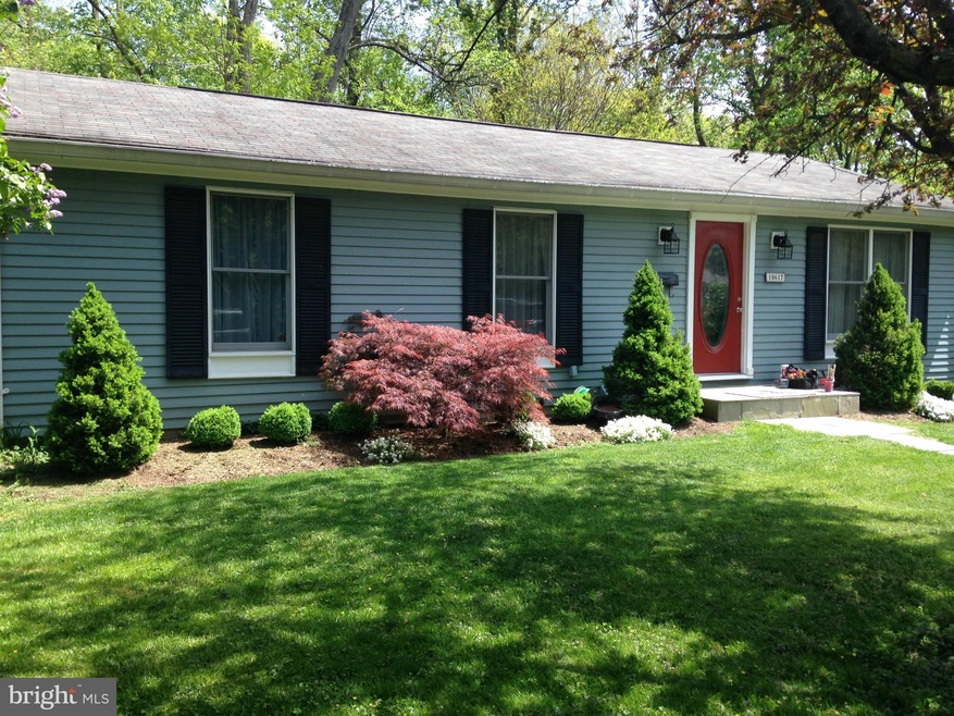 10617 Wheatley St, Kensington, MD 20895 - photo 1