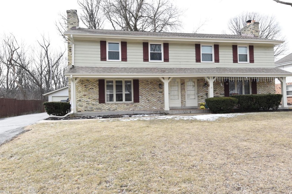 11723 W Diane Dr unit 11725, Milwaukee, WI 53226 - photo 1