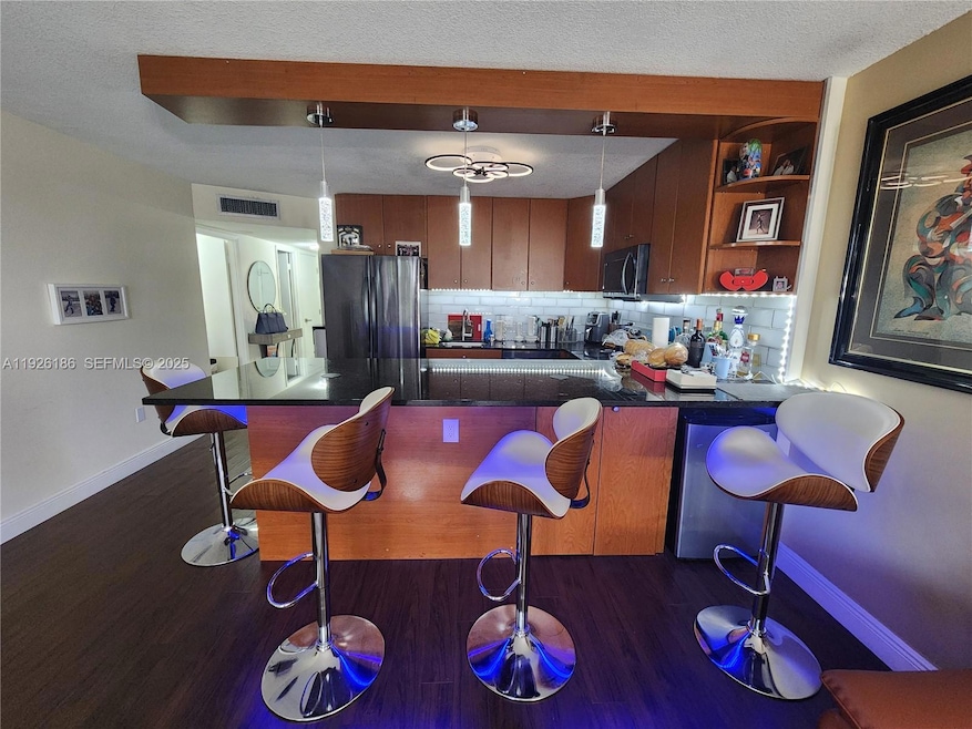 Admirals Port East Condominiums unit 310W, Aventura, FL 33160 - photo 1