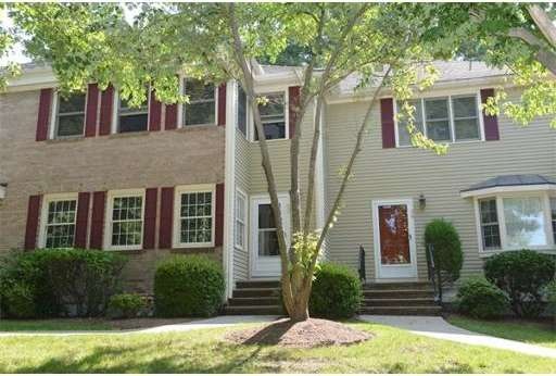 501 Lexington St unit 52, Waltham, MA 02452 - photo 1