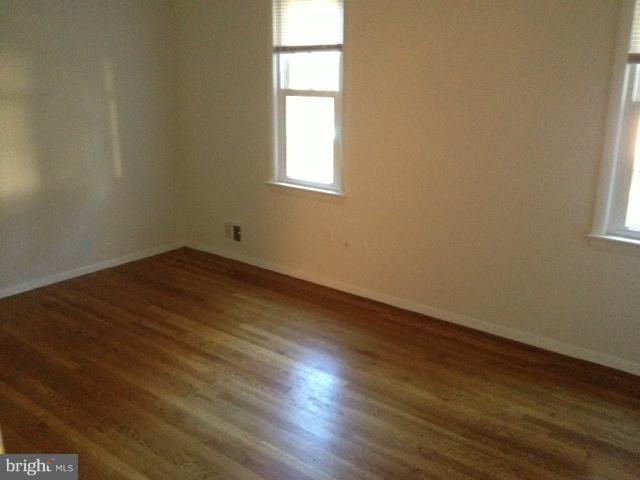 19009 Queens Cross Ln, Germantown, MD 20876 - photo 1