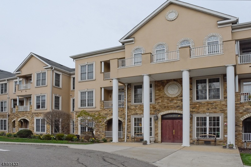 1311 Clinton Ln, Rockaway, NJ 07866 - photo 1