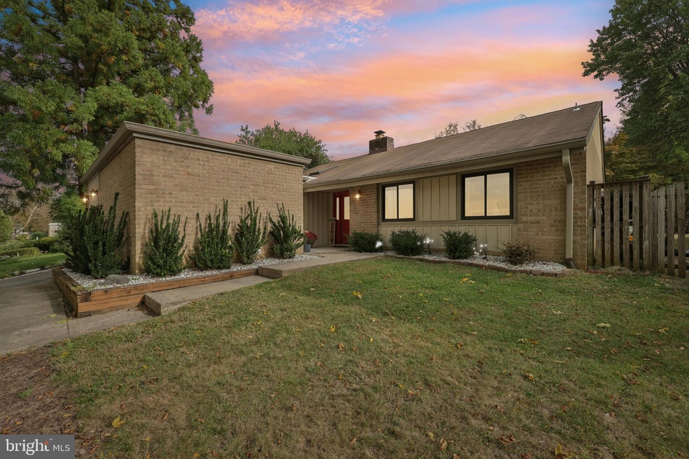 5049 Netherstone Ct, Columbia, MD 21045 - photo 1