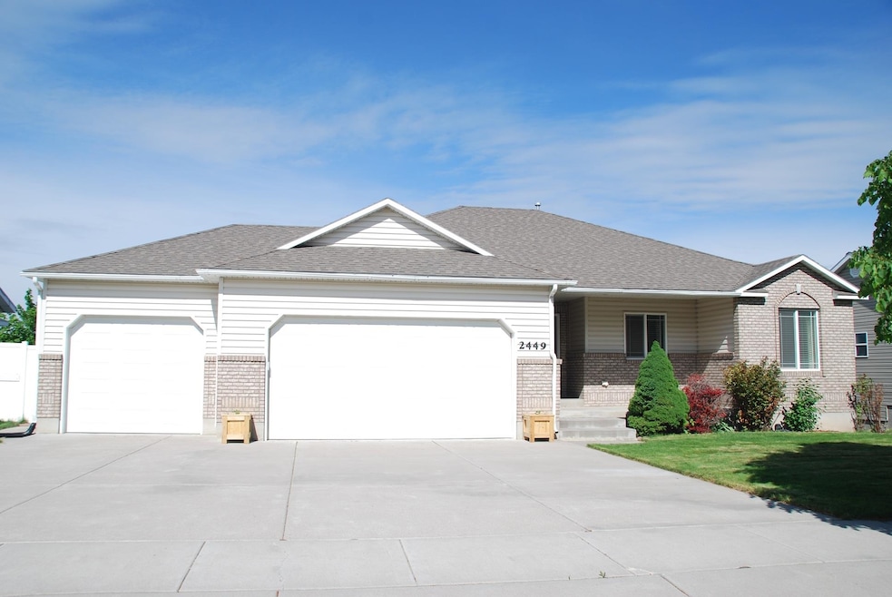 For Sale $504,900 • Co-Listing Agent