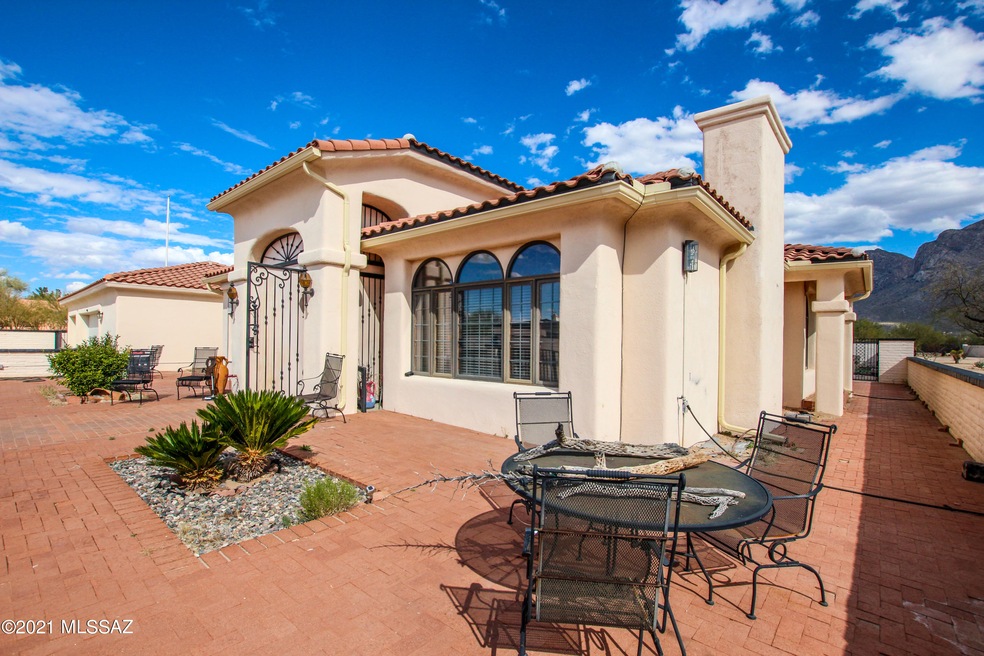9393 N Calle El Milagro, Tucson, AZ 85704 - photo 1