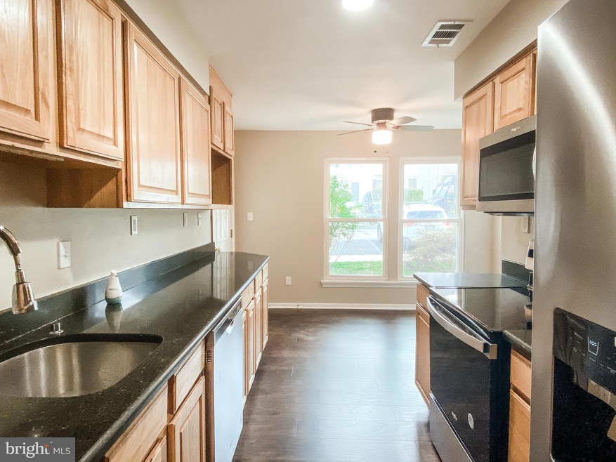 19951 Appledowre Cir, Germantown, MD 20876 - photo 1