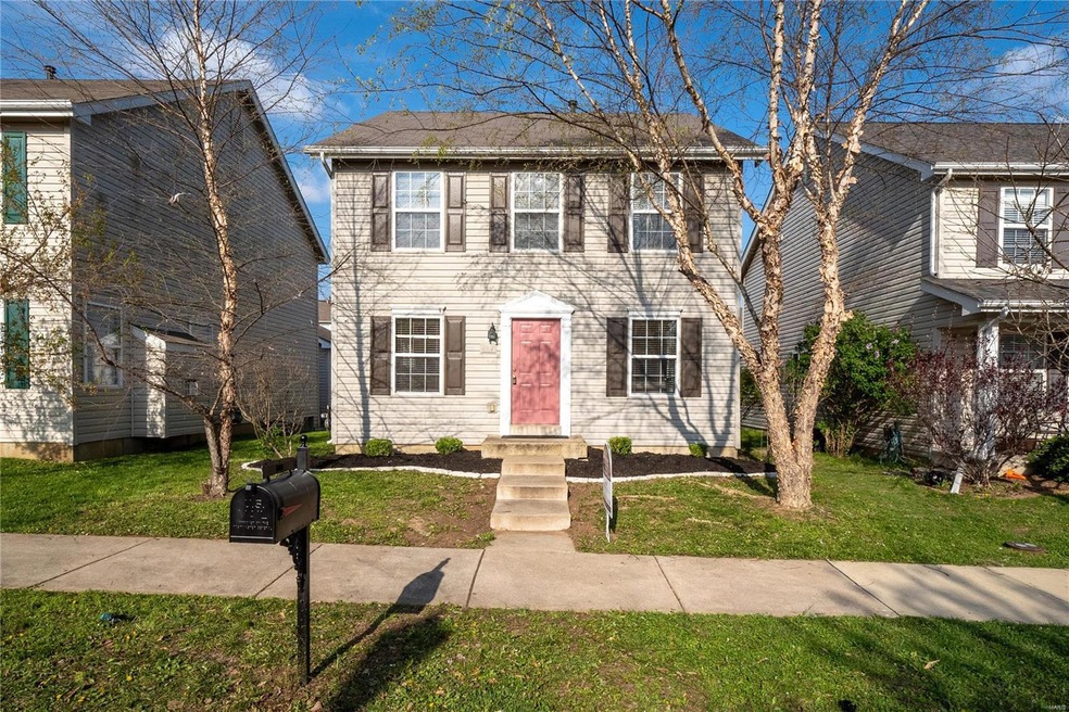 807 Waler Dr, Lake Saint Louis, MO 63367 - photo 1