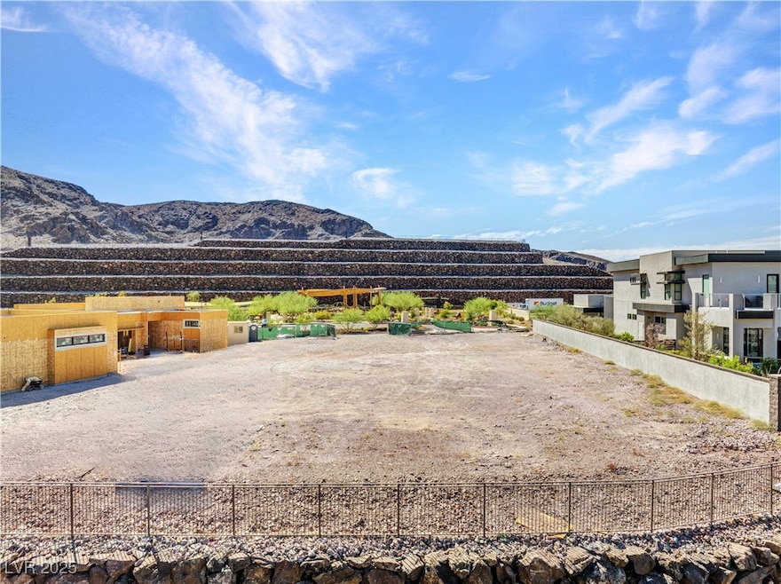 Pending $1,098,000