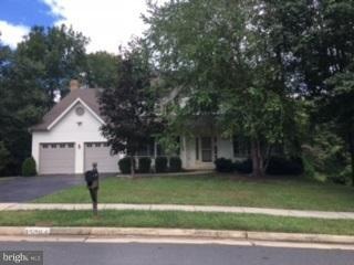 15284 Surrey House Way, Centreville, VA 20120 - photo 1