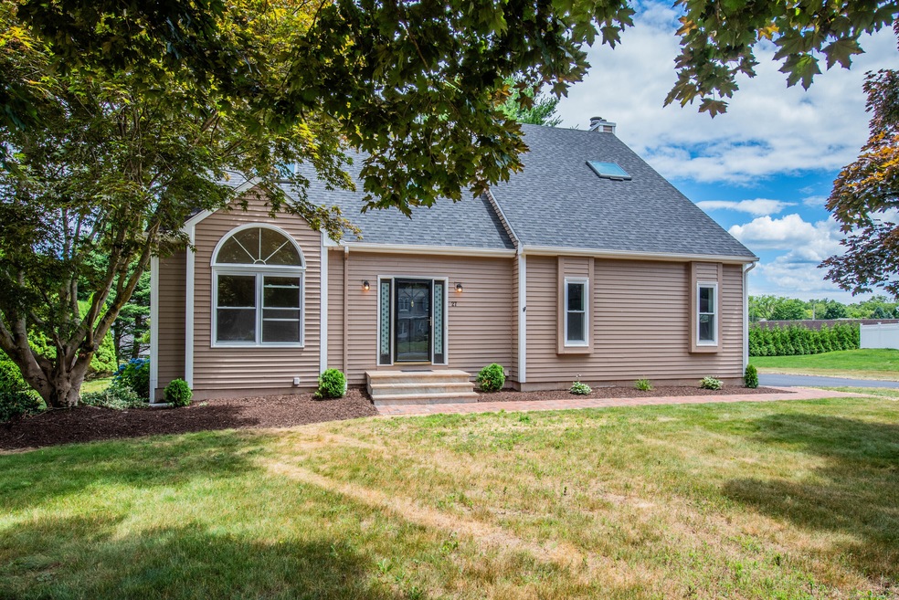 27 High Ridge Rd, Cromwell, CT 06416 - photo 1