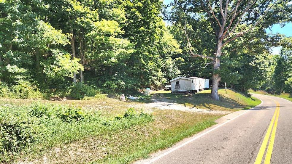 9581 Lower Twin Rd, South Salem, OH 45681 - photo 1