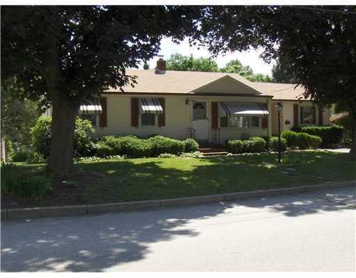 39 Cochran St, West Warwick, RI 02893 - photo 1