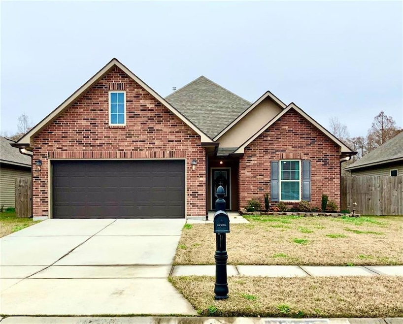 4464 Park Shore Dr, Marrero, LA 70072 - photo 1