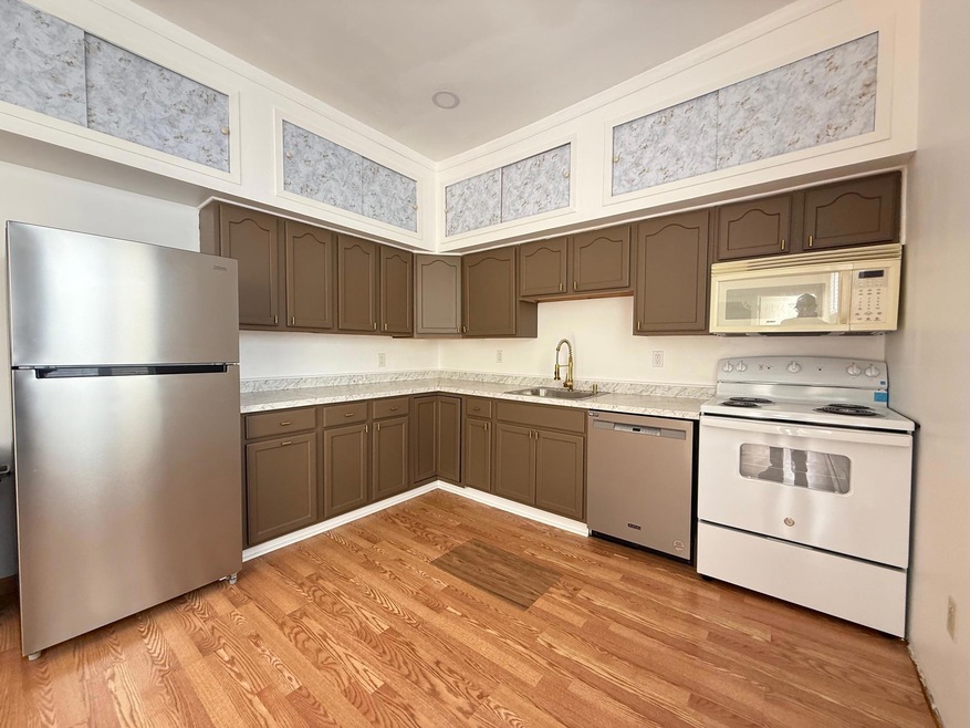 904 South St unit 4, Peekskill, NY 10566 - photo 1