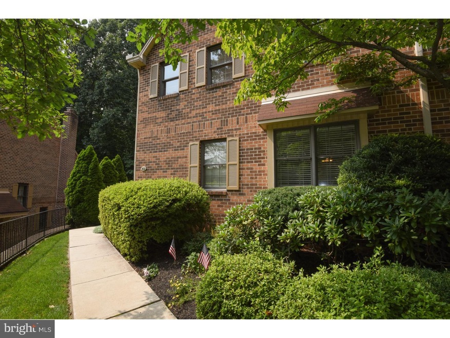 401 Rustmont Dr unit 401, Malvern, PA 19355 - photo 1