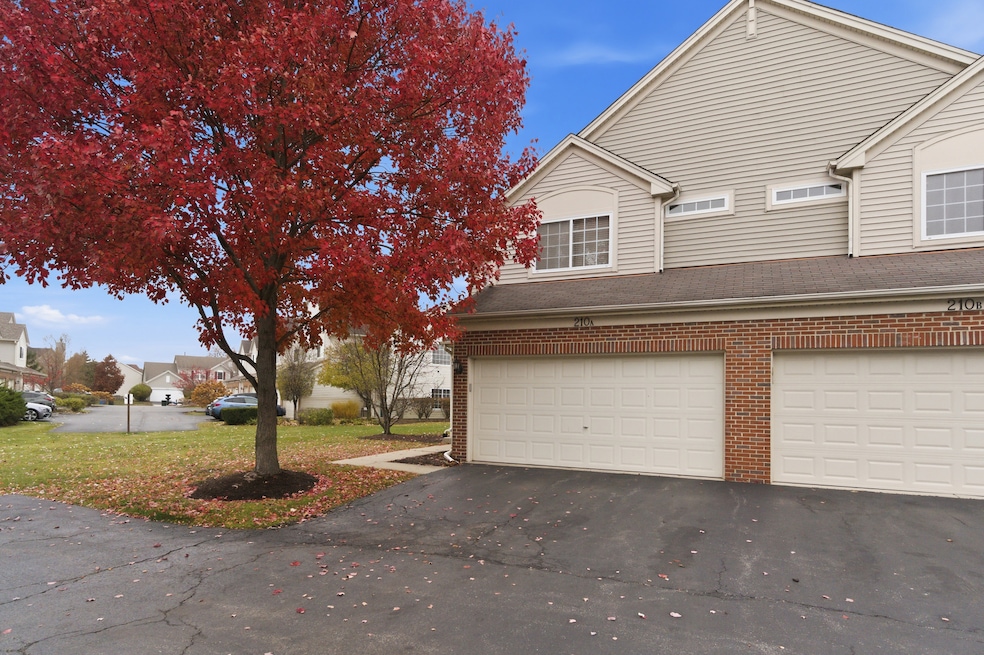 210 Nicole Dr unit A, South Elgin, IL 60177 - photo 1