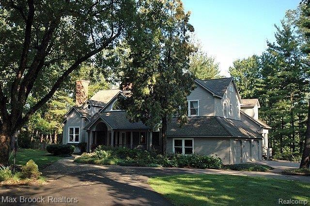 26030 Romany Way, Franklin, MI 48025 - photo 1