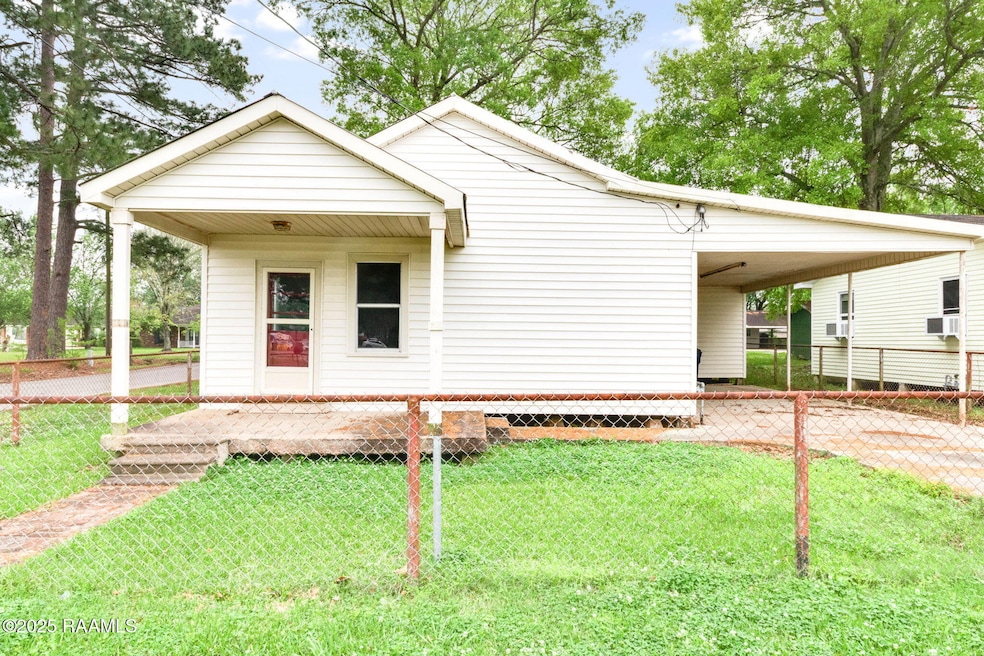 1-web-or-mls-865 E Venable-1