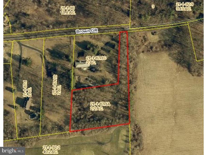 868 Brown Dr, Spring City, PA 19475 - photo 1