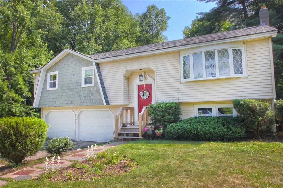 470 Mammoth Rd, Londonderry, NH 03053 - photo 1