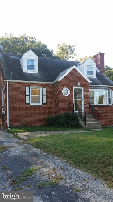 6521 Bock Terrace, Oxon Hill, MD 20745 - photo 1