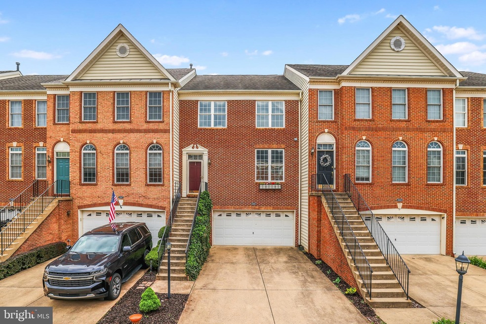 22605 Welborne Manor Square, Ashburn, VA 20148 - photo 1