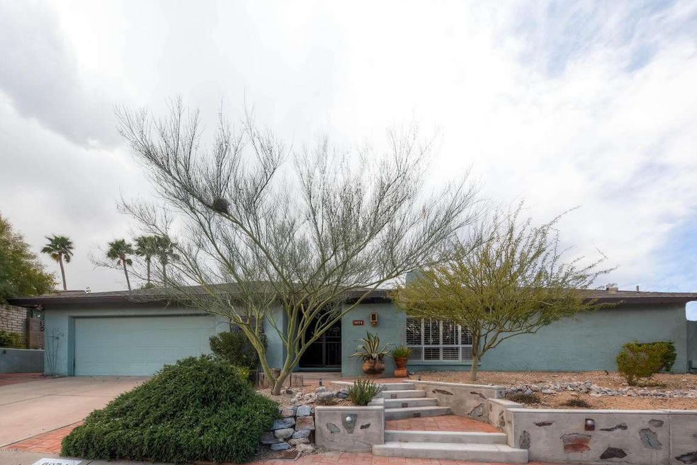 9074 N 28th St Phoenix AZ-large-001-Exte