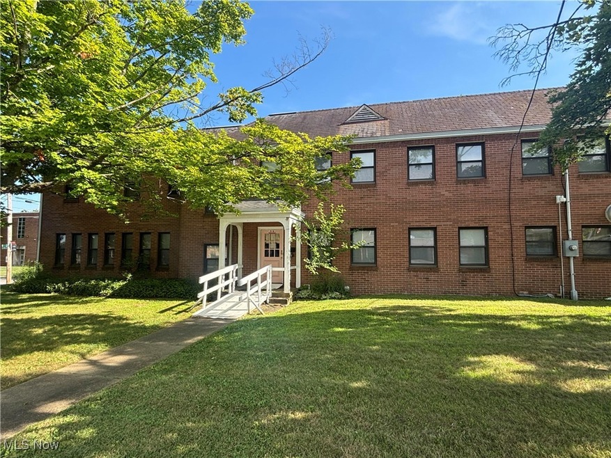 795 5th St, Struthers, OH 44471 - photo 1